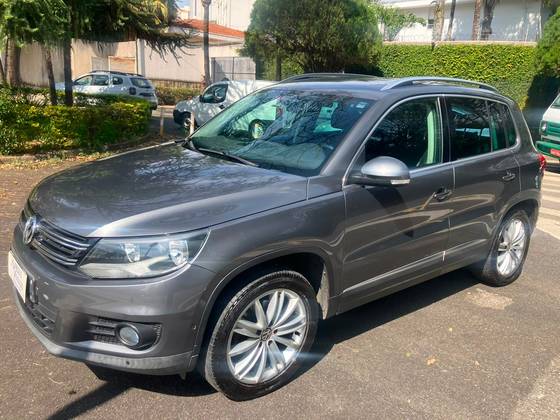 VOLKSWAGEN TIGUAN 2.0 TSI 16V TURBO GASOLINA 4P TIPTRONIC VOLKSWAGEN TIGUAN 2.0 TSI 16V TURBO GASOLINA 4P TIPTRONIC